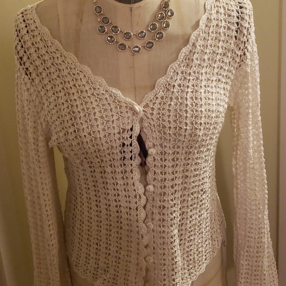 Bette Sung Womens over piece crochet size 14/16?